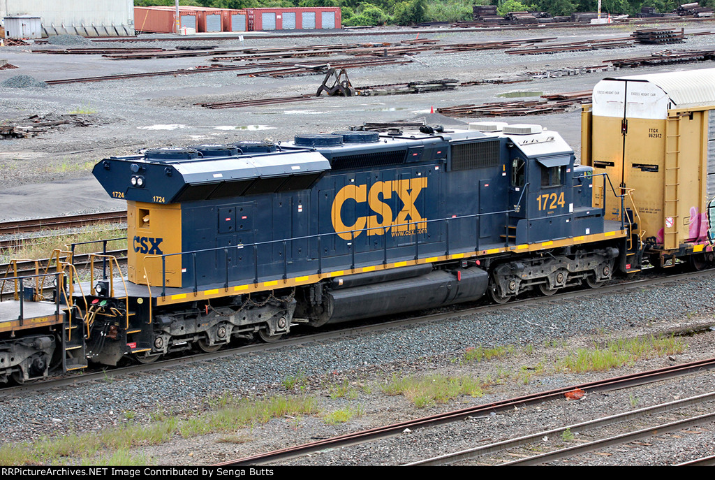 CSX 1724 SD23T4